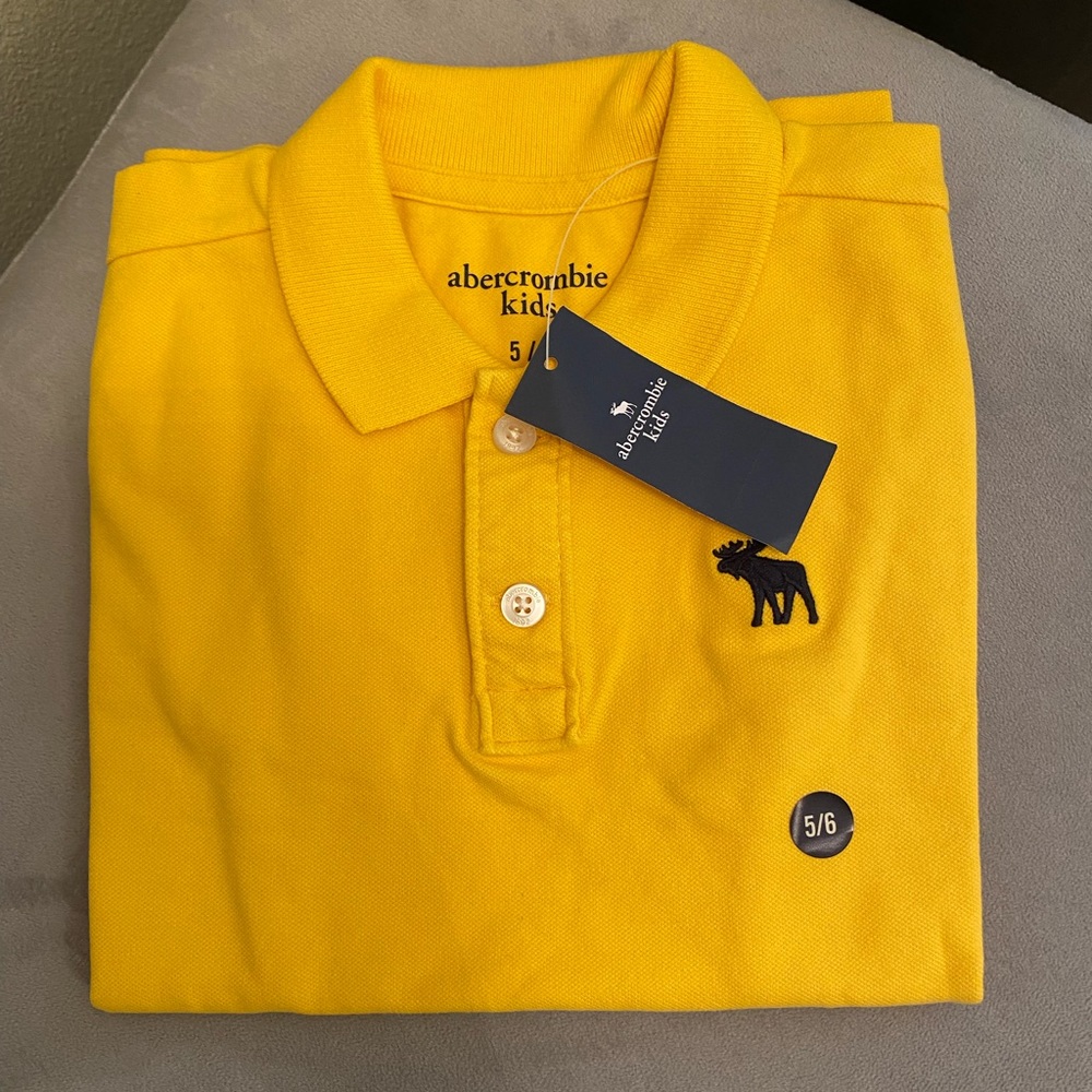New kids Abercrombie polo shirt